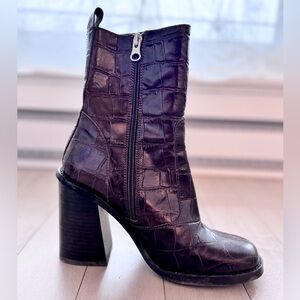 L’intervalle women’s brown crocodile leather bootie.